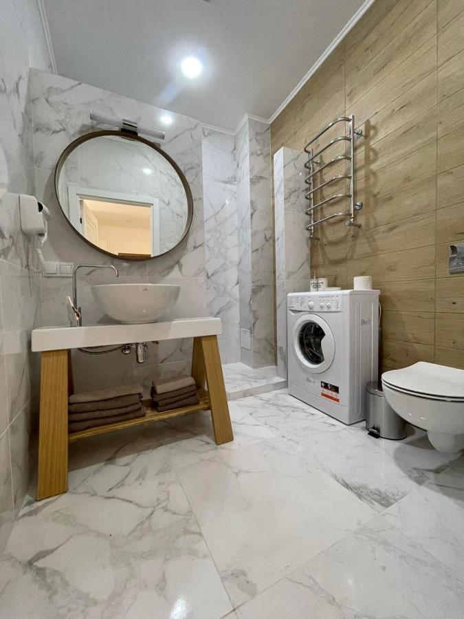 סרגייבקה Boutique Hotel Enjoy מראה חיצוני תמונה